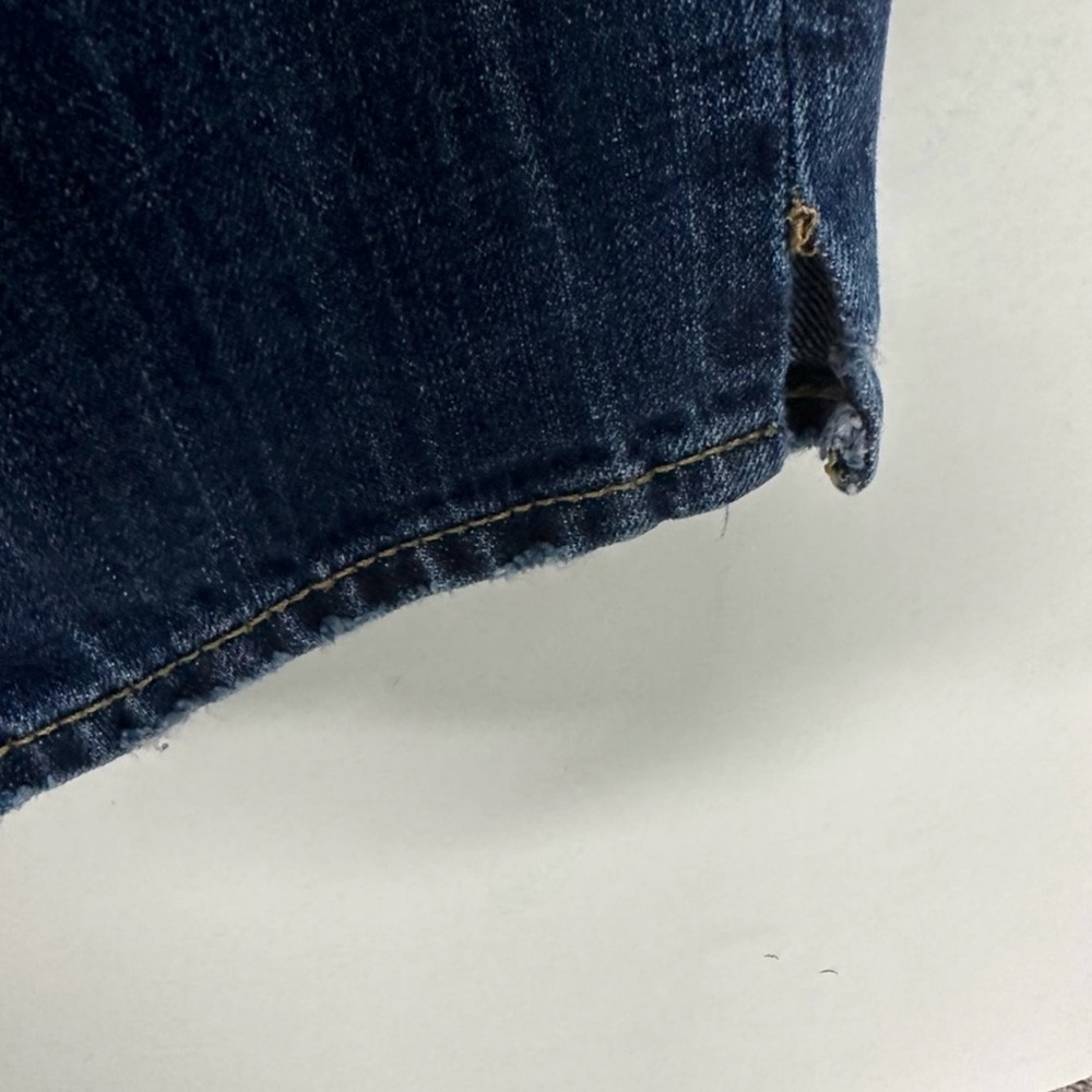 American Eagle Outfitters Men's Distressed Dark Blue Jeans - Picture 6 of 7